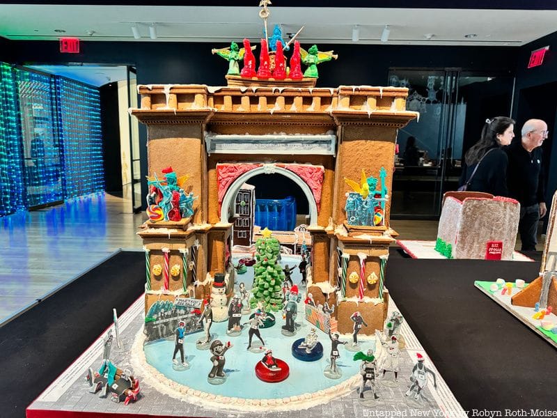 A Gingerbread version of The Soldiers and Sailors Memorial Arch in Brooklyn