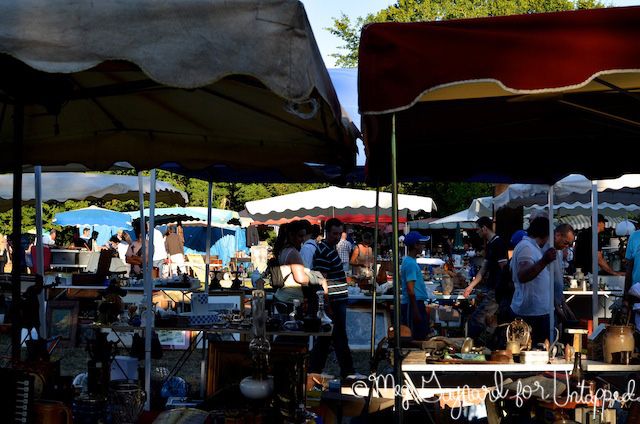 Mezilles, France, Bourgogne, Vide grenier