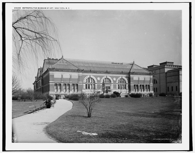 A historic black and white photograph on early iteration of the Metropolitan Museum of Art.