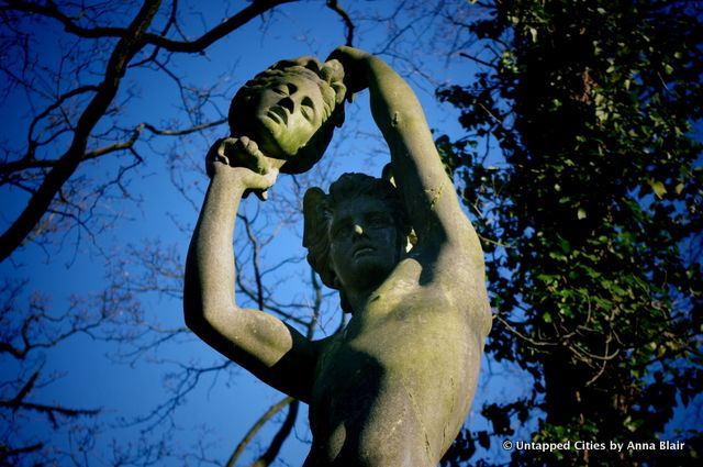 Statue of Mercury