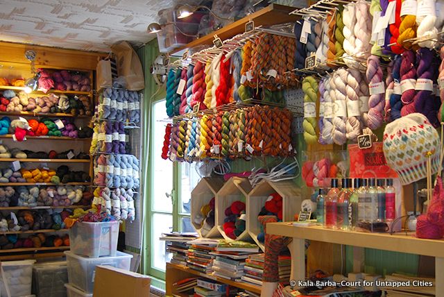 Yarn for sale at L'OisiveThé