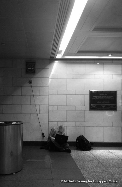 Penn Station_Extreme Cell Phone Charging