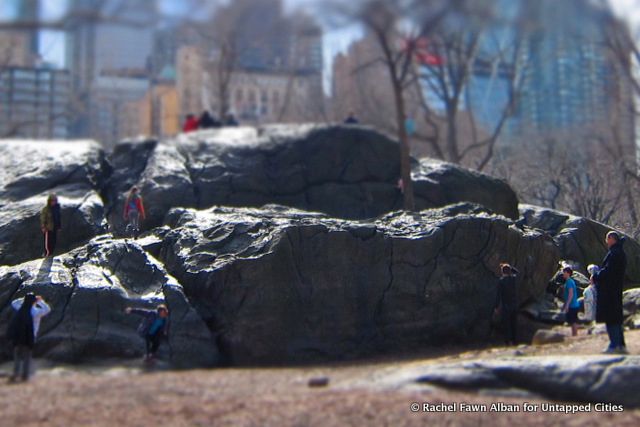 Manhattan schist photo by Rachel Fawn Alban