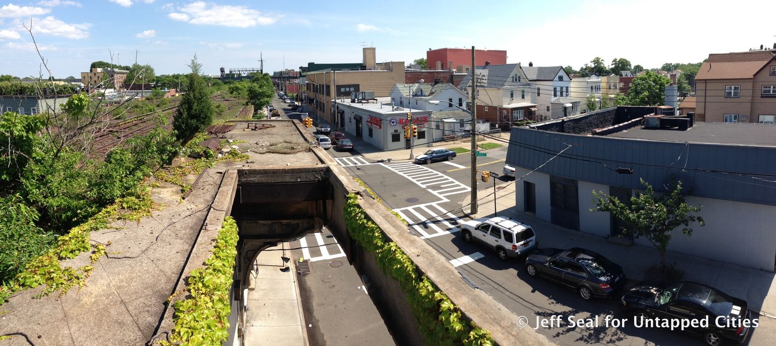 Queensway-Rockaway Branch LIRR Train-Abandoned-NYC-Train Platforms