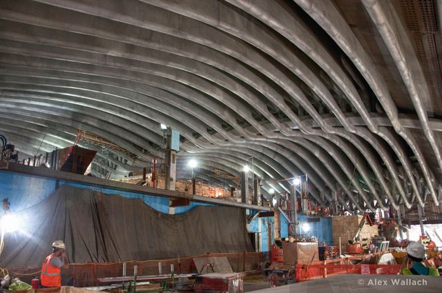 Retail Concourse connecting to the Transit Hub