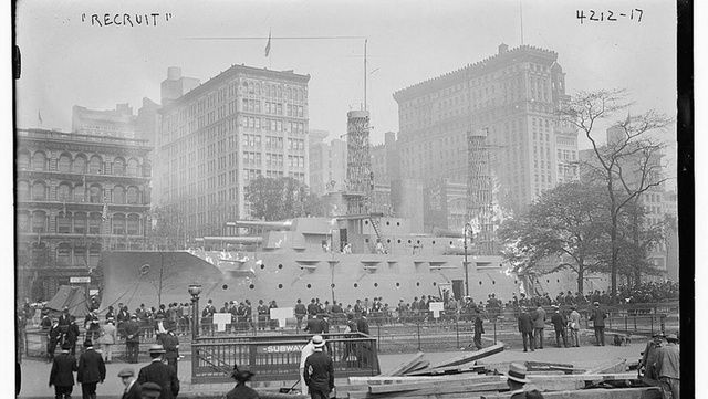 3-wwi battleship-daily what-union square-new york-untapped cities-wesley yiin