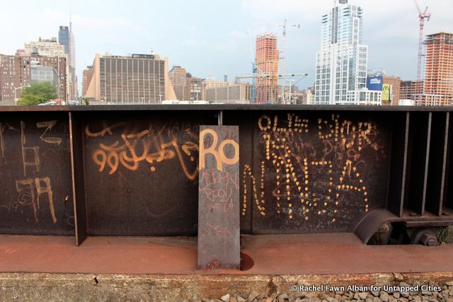 High Line Section 3 - Hudson Rail Yards - Graffiti - Carol Bove Art Tour -  Untapped Cities- Rachel Fawn Alban-009