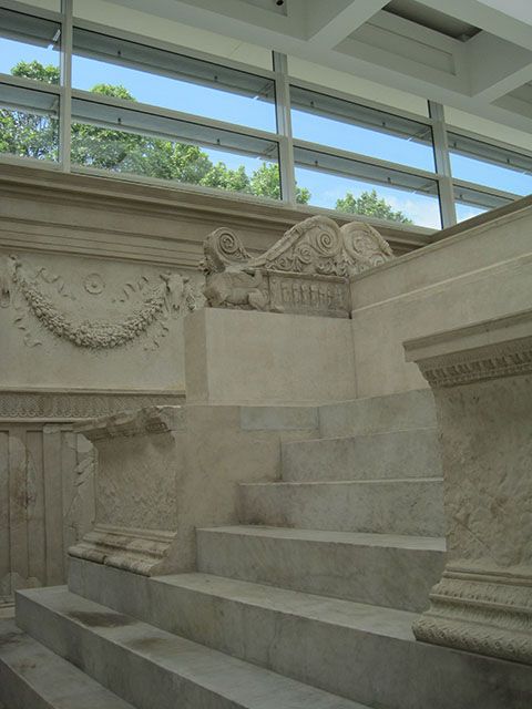 Untapped Cities Rome Ara Pacis E Ryan interior 2