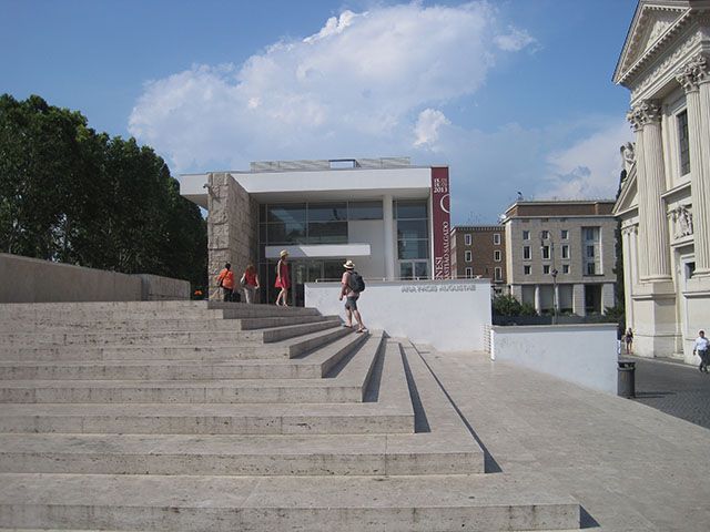 Untapped Cities Rome Ara Pacis E Ryan museum plaza