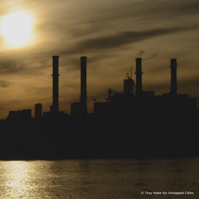 East River-Industrial-Ferry-Domino-NYC-030