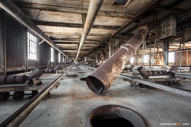 Red Hook Grain Terminal_Will Ellis_New York_Untapped Cities_Abandoned NYC-005