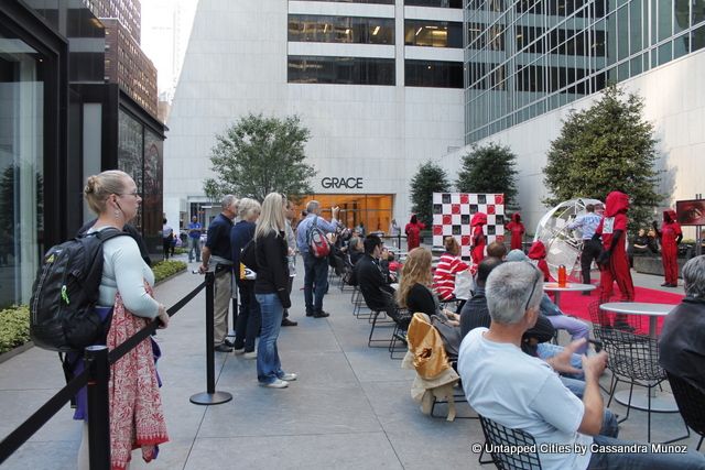 glory road-audience-grace plaza-POPS-Midtown-NYC-Untapped Cities-Cassandra Munoz-001