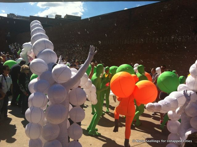 Bubbles-of-Hope-Art-Processional