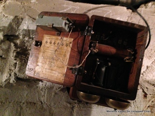 william-barnacle-tavern-east-village-nyc-speakeasy-telephone