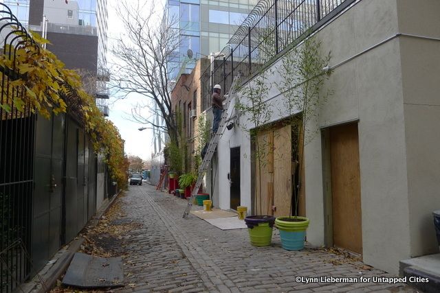 This plain stucco surface replaced the colorful tile mural