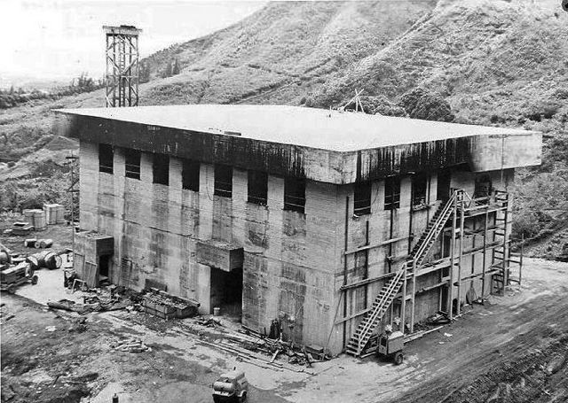 Stairway to Heaven-Haiku Steps-Vintage Photo-Hawaii-Oahu-11