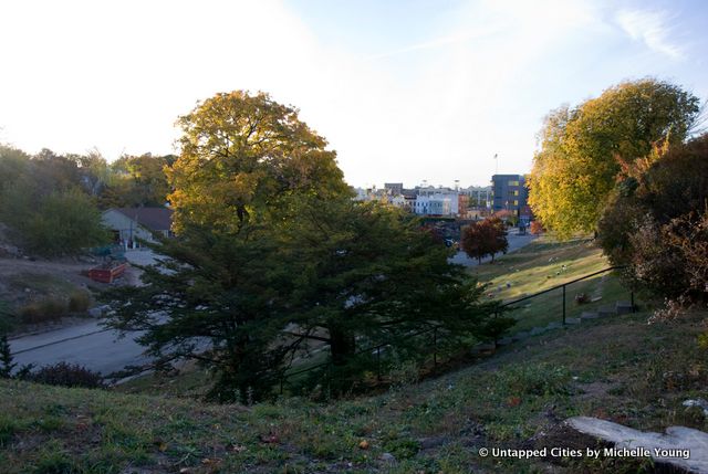 Green-Wood Cemetery-Revolutionary War-Red Lion Inn-Battle of Brooklyn-Battle of Long Island-Delaware Regiment-Sunset Park-Brooklyn-NYC