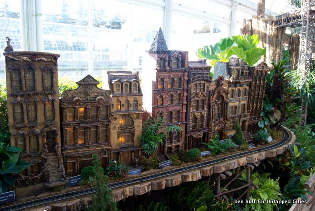 Holiday Train Show-New York Botanical Garden-Bronx-2013-NYC-004