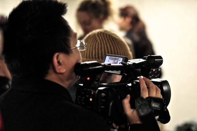 Journalists_And_Photographers_Subway_Ride_9