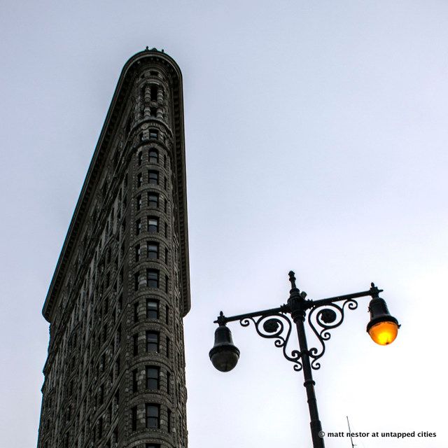 lampost-flatiron-new-york