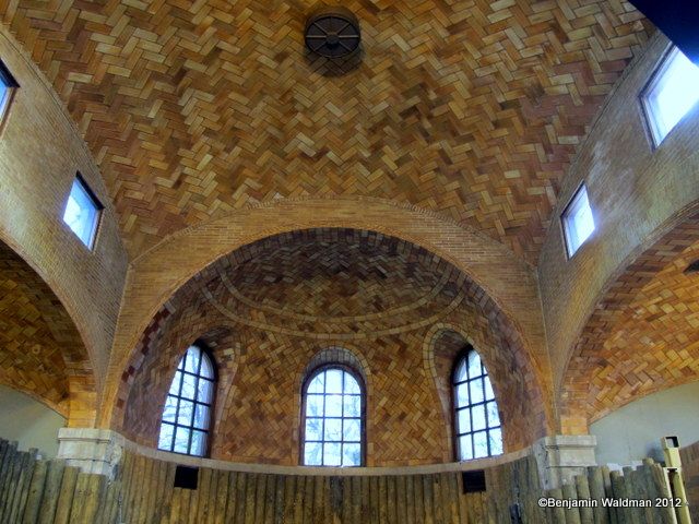 Bronx Zoo elephant house guastavino tiles