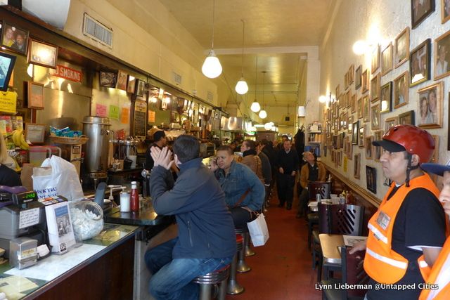 A very busy place for breakfast and lunch