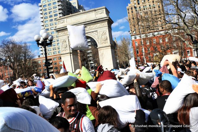 Pillow Fight_NYC_Untapped Cities_Bhushan Mondkar-006