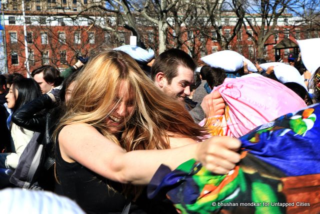 Pillow Fight_NYC_Untapped Cities_Bhushan Mondkar-007