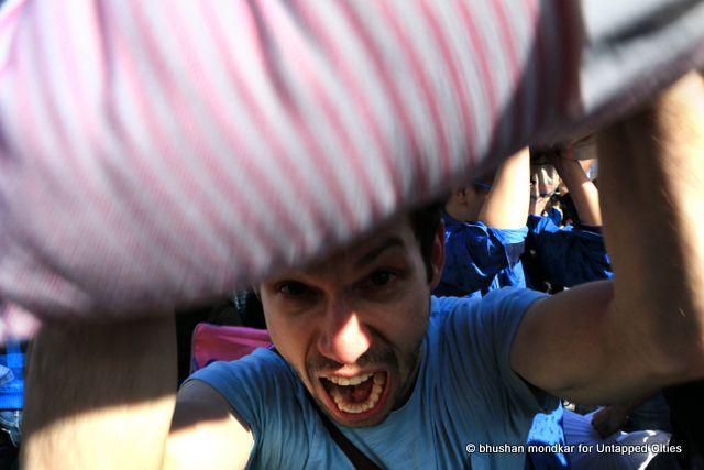 Pillow Fight_NYC_Untapped Cities_Bhushan Mondkar-009