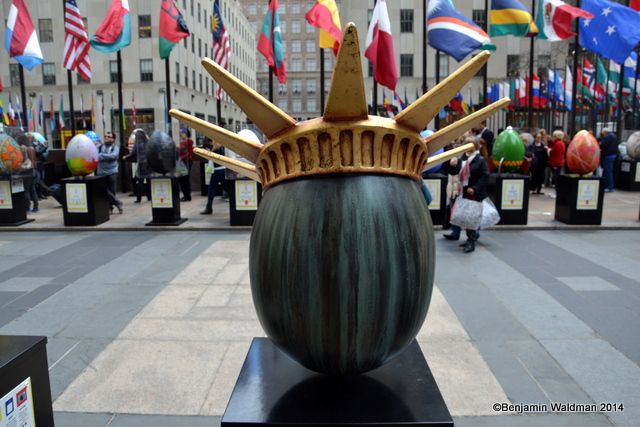 statue of liberty faberge egg rockefeller center