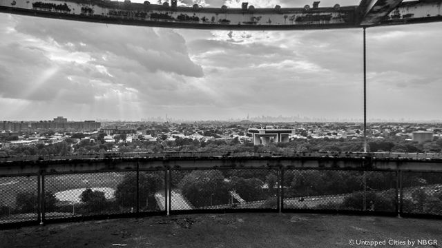 abandoned-towers-at-ny-state-pavilion-panorama-2