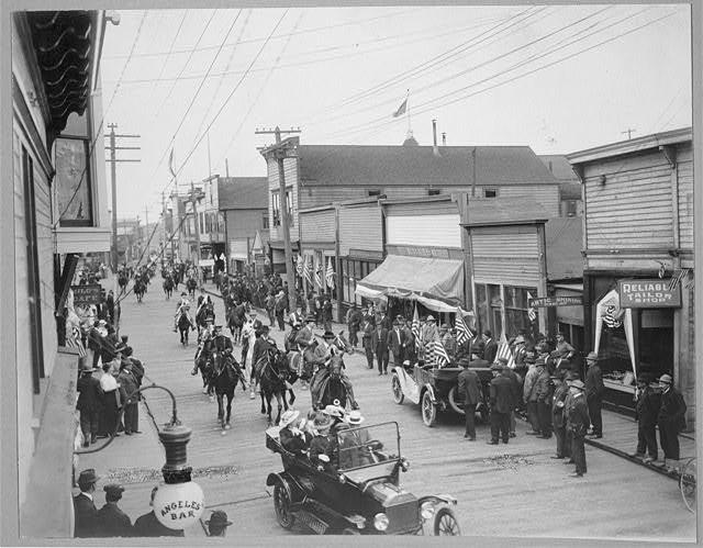 New York City July 4th parade on Front St 1914 Untapped Cities Vintage NYC photography Sabrina Romano