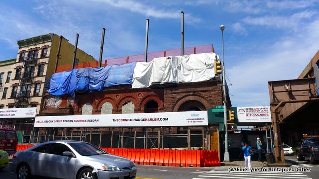 Construction has begun and the building is rising. To the right, Park Avenue and the Metro North Station.