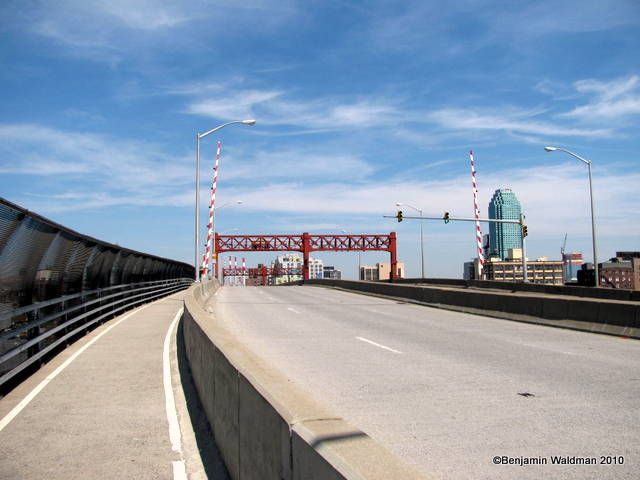 IMG_5886 pulaski bridge