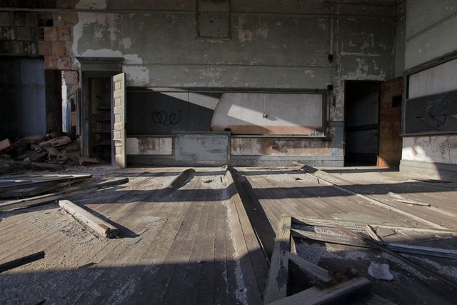 Abandoned Harlem PS 186-145th Street-NYC-5