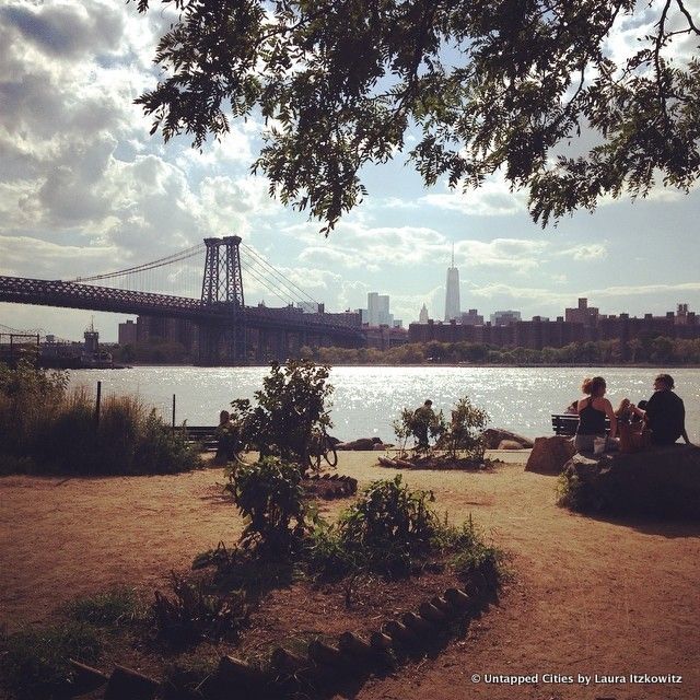 Grand Ferry Park-Williamsburg-Waterfront-Brooklyn-NYC