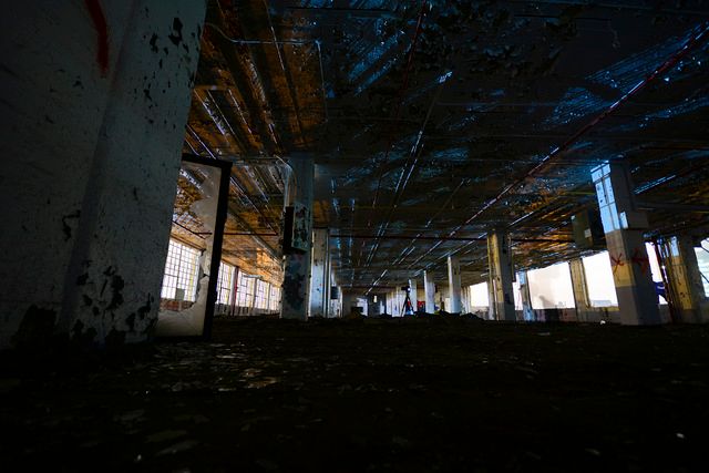 5Pointz-Interior Demolition-Rooftop-StreetArt-Long Island City-Queens-Urban Exploration-NYCFall 2014-020