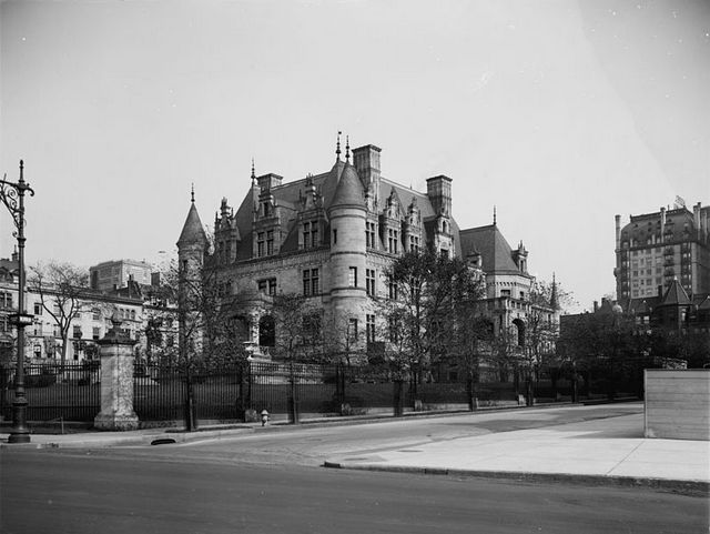 Charles M. Schwab House on the Upper West Side