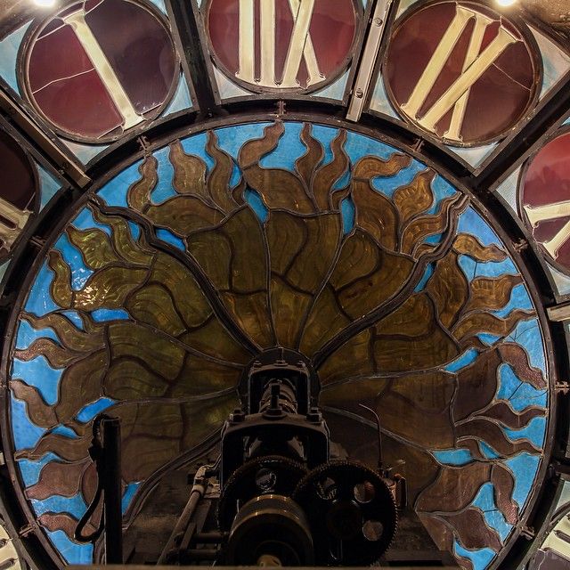 Grand Central Terminal-Tiffany Clock-Inside-Staircase-NYC