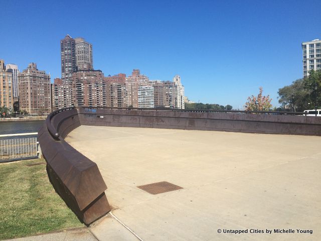 Roosevelt Island-Boat Prow-Octagon Park-Weintraub & di Domenico-NYC-001