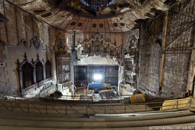 Loews Canal Street Theater-Abandoned-Chinatown-After the Final Curtain-Matt Lambros-1