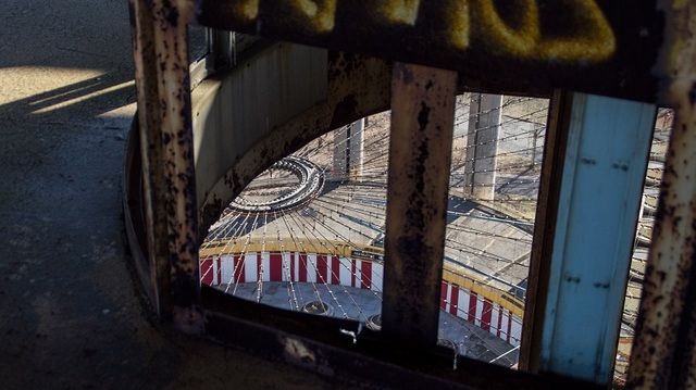 New YOrk State Pavilion-Abandoned Observation Towers-Flushing Meadows Corona Park-Queens-Robert Fein-NYC-007