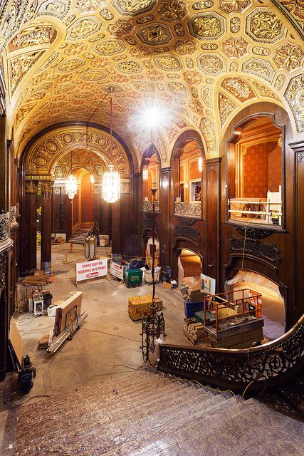 Brooklyn Kings Theatre-Untapped Cities NYCEDC Behind the Scenes NYC Tour-Lobby