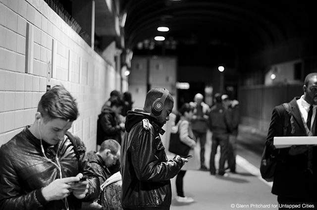 Commuters-Isolation-Transit-Toronto-Untapped Cities-Glenn Pritchard16