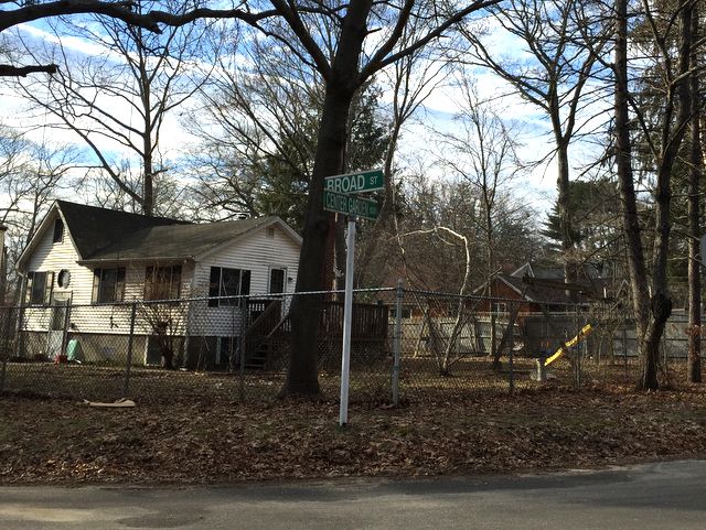 German Gardens-Nazi Town Yaphank-Adolf Hilter Street-Goebbels-Goering-Camp Siegfeld-Long Island-NY-008