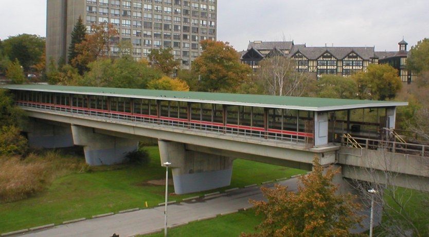 Commuters-Isolation-Transit-Toronto-Untapped Cities-Glenn Pritchard26