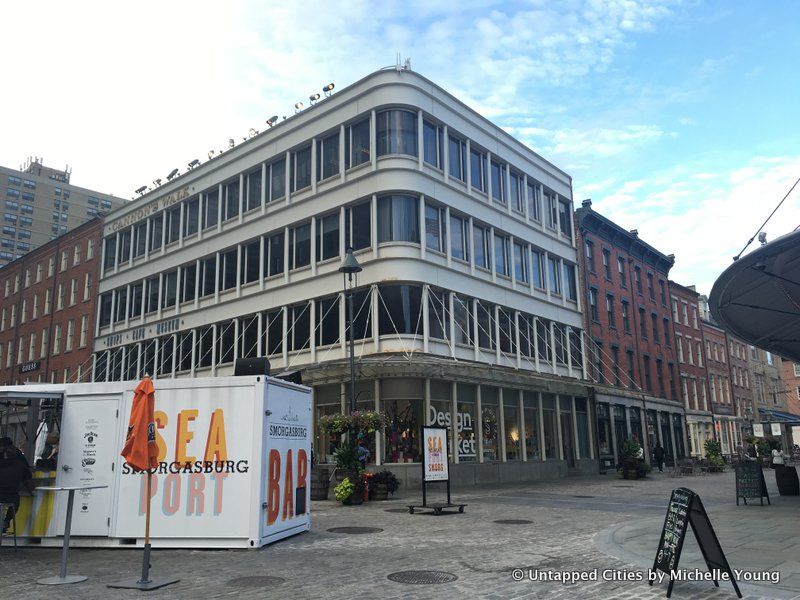 South Street Seaport-Bogardus Building Replica-Pedestrian-NYC