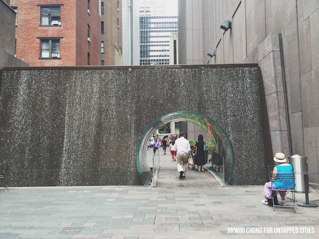 Waterfall inNew York City midtown