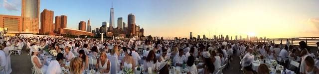 NYC Diner en Blanc-2015-Hudson River Park-Pier 26-Manhattan-Pop Up White DInner-021