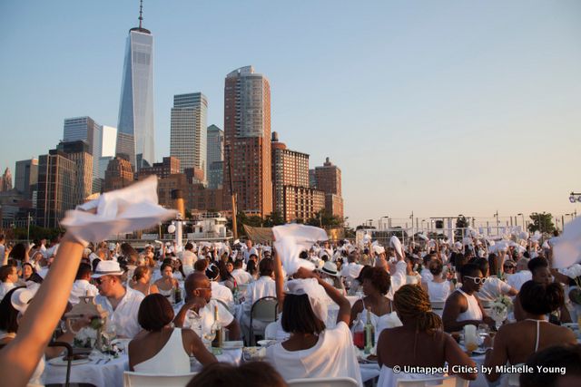 NYC Diner en Blanc-2015-Hudson River Park-Pier 26-Manhattan-Pop Up White DInner-_11